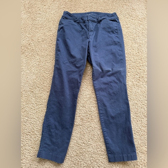 Old Navy Pixie Pants - Picture 1 of 9